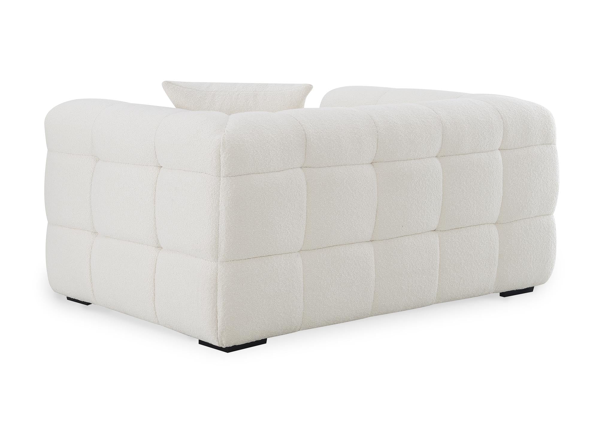 Sillón BELLA color blanco hueso con efecto piel de oveja