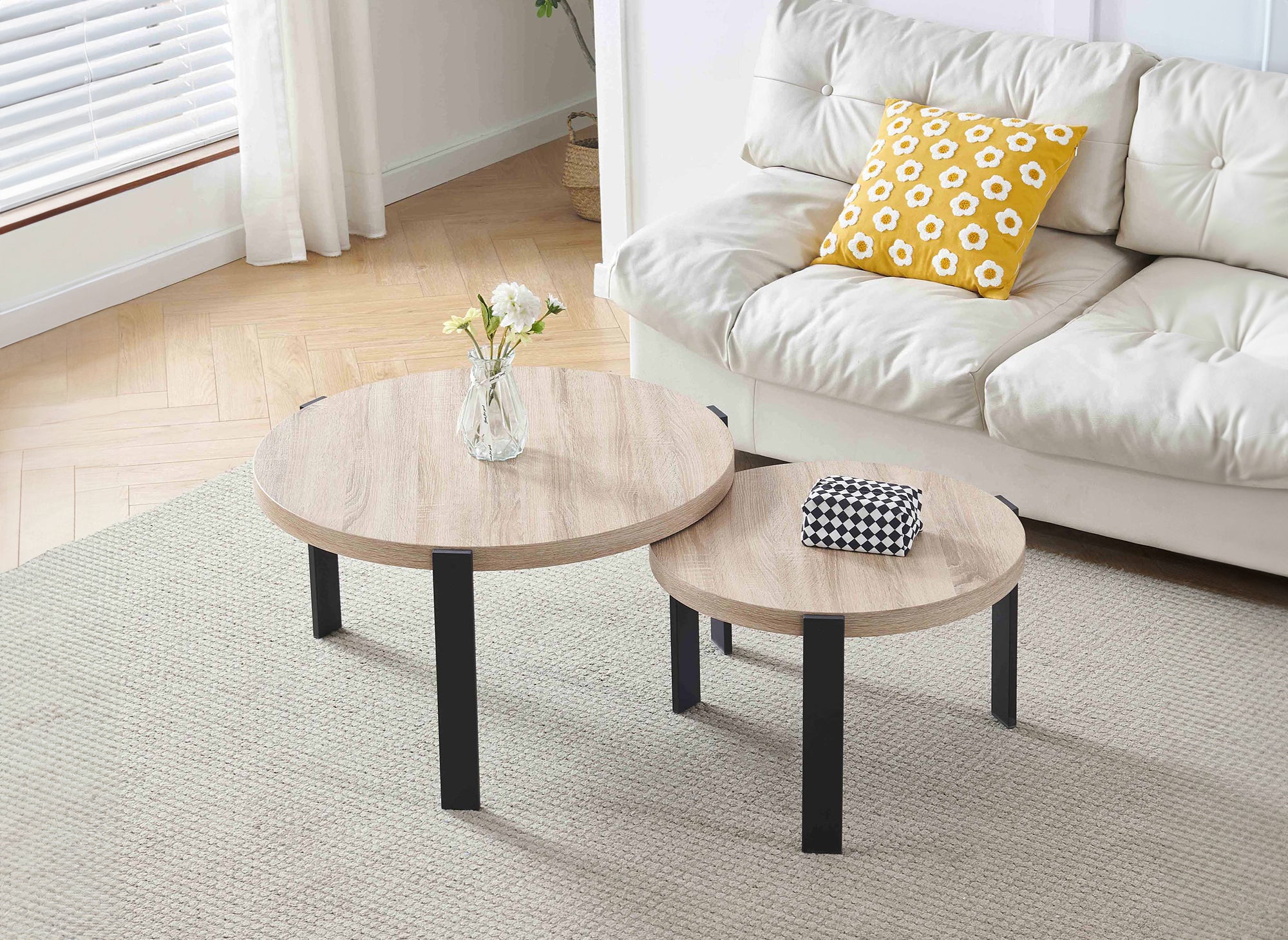 Juego de 2 mesas de centro redondas apilables de madera con patas de metal negro TIYA