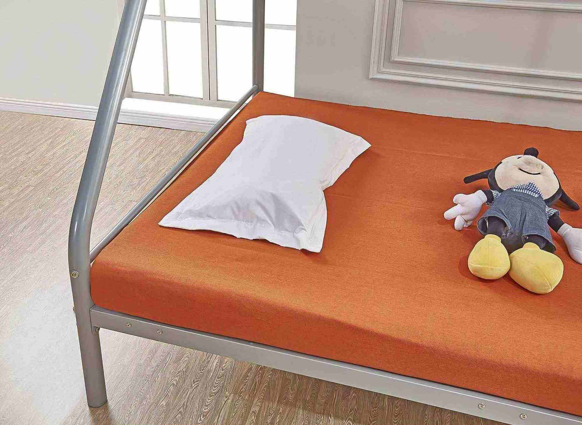 Litera TRINITY de 3 plazas en metal gris, 90 x 190 cm y 140 x 190 cm