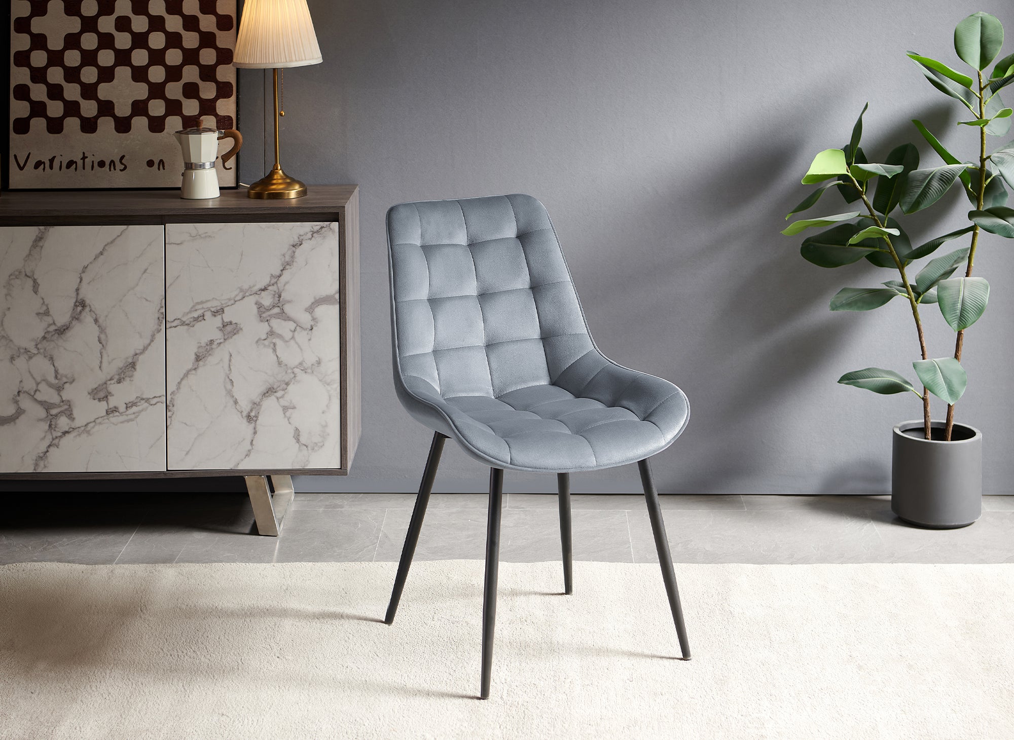 Juego de 4 sillas SOREN tapizadas en terciopelo gris