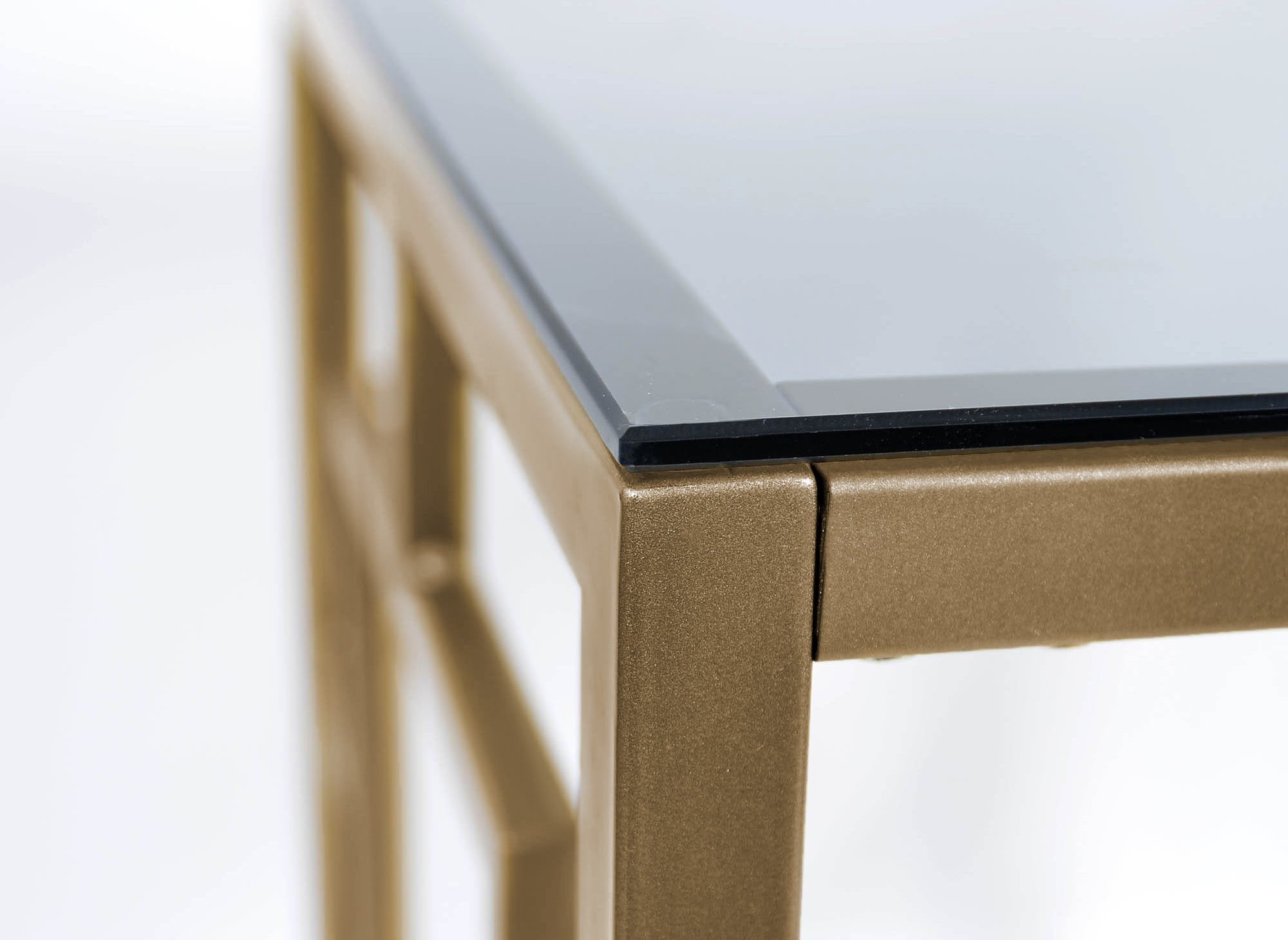 Mesa de centro cuadrada de diseño PABLO en cristal negro y metal dorado