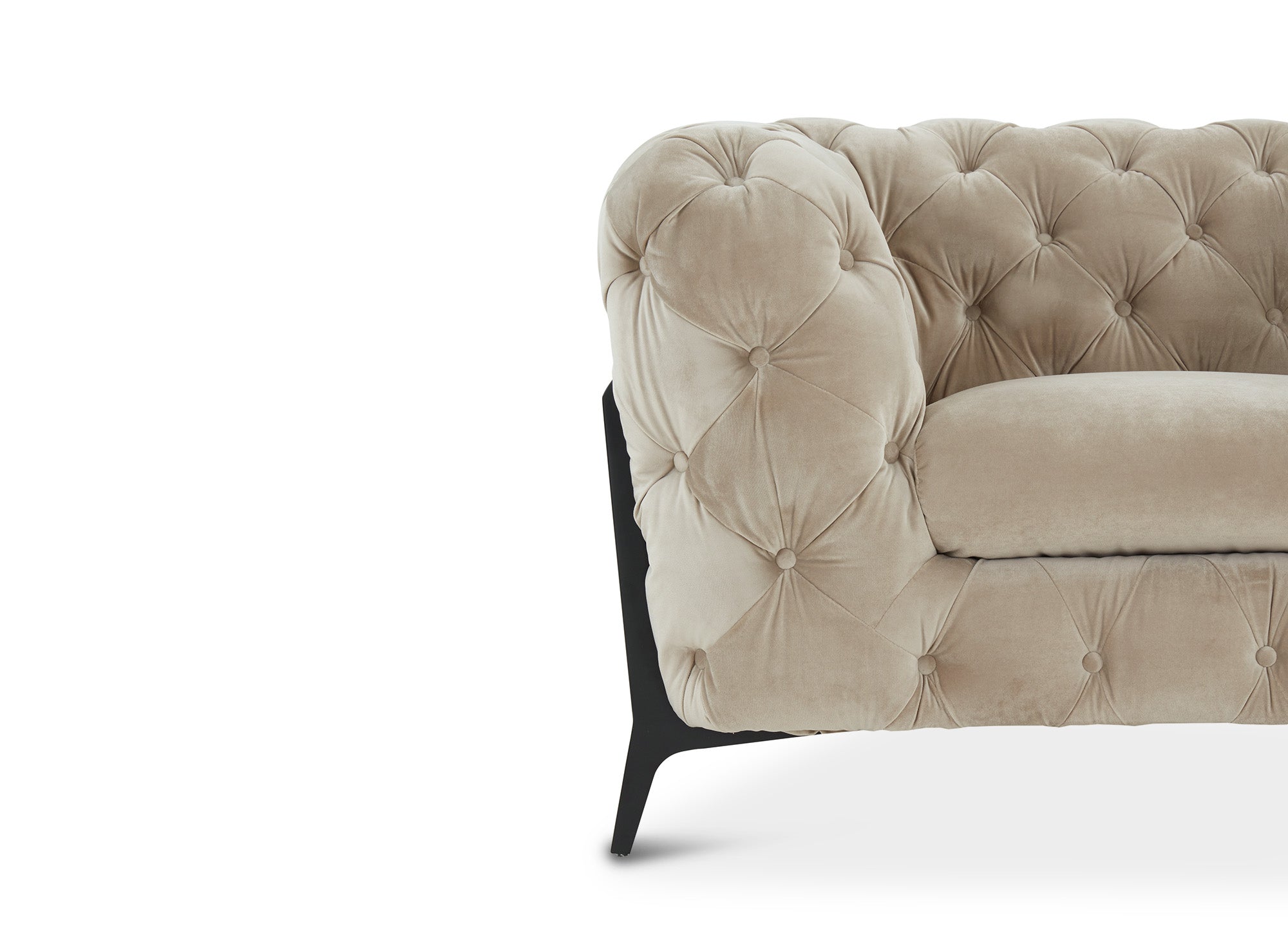 Sillón Chesterfield tapizado en terciopelo beige CARMEN