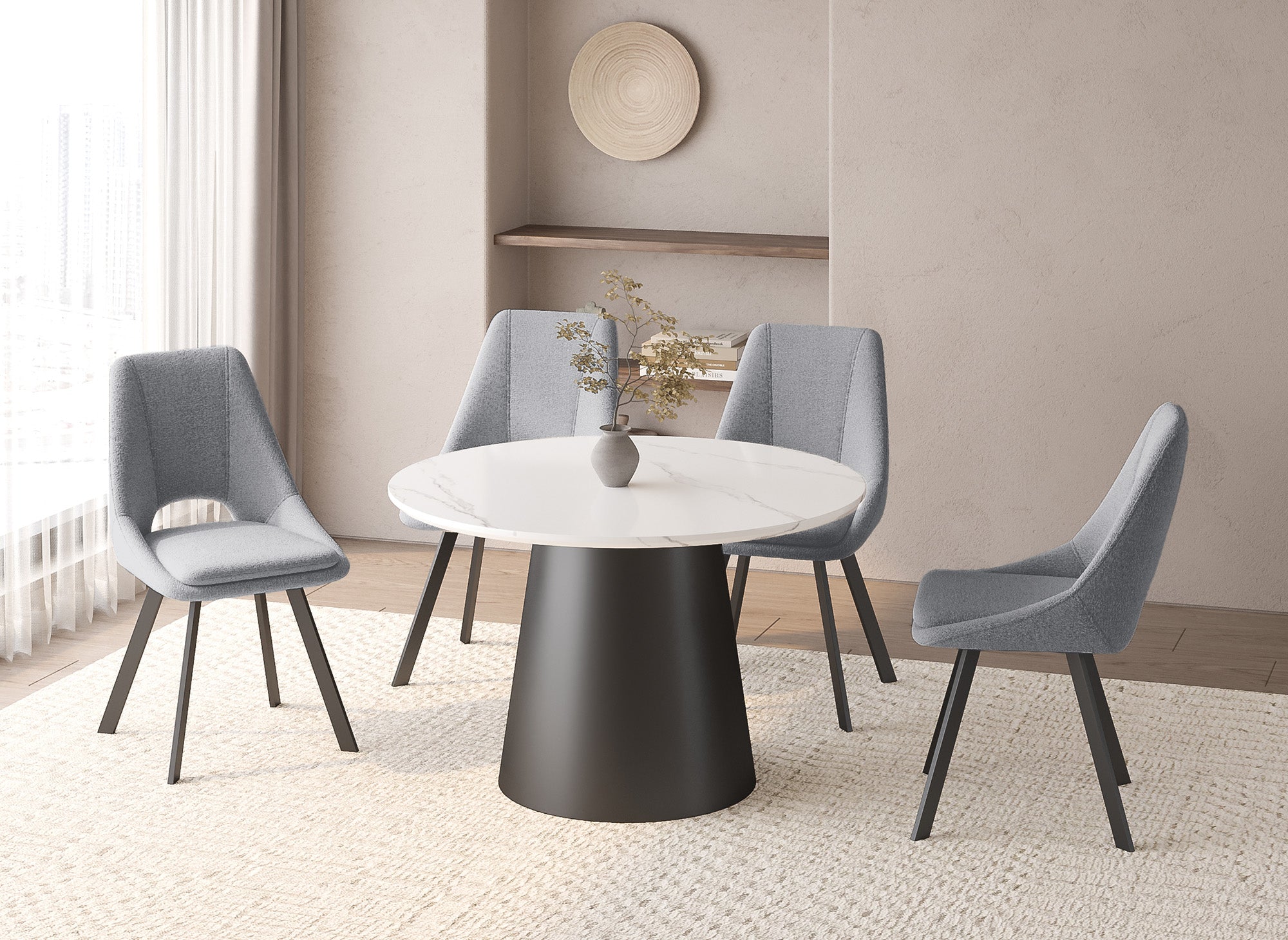 Conjunto de 4 sillas NARCISSE de color gris claro con efecto piel de oveja