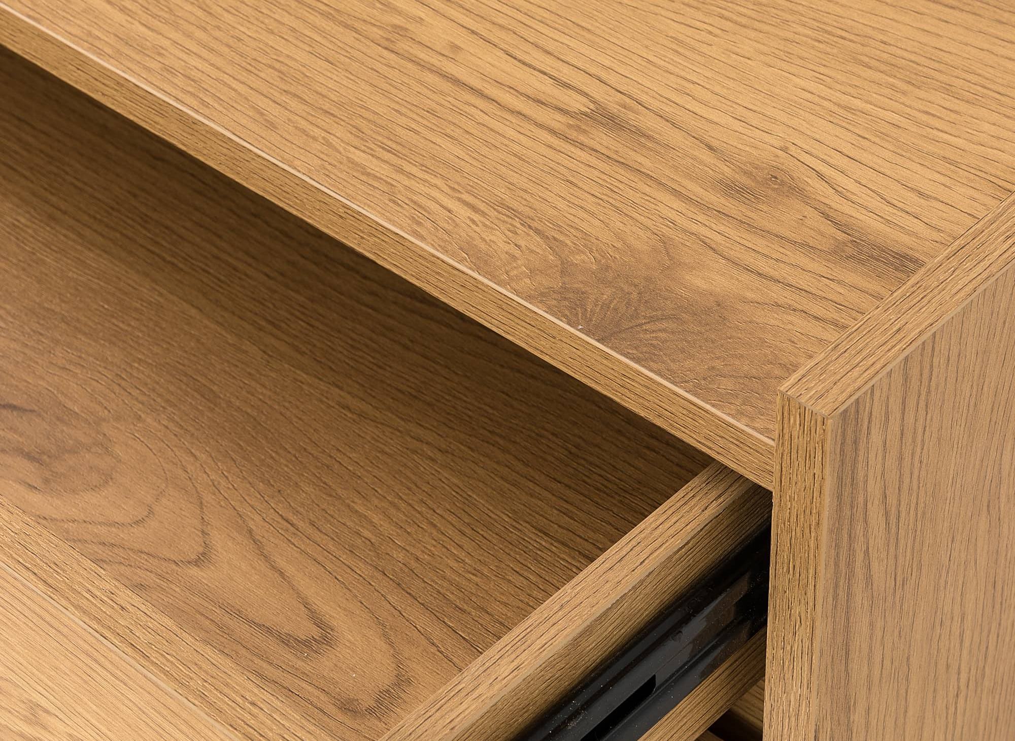 Cómoda SACHA de 4 cajones en madera color roble