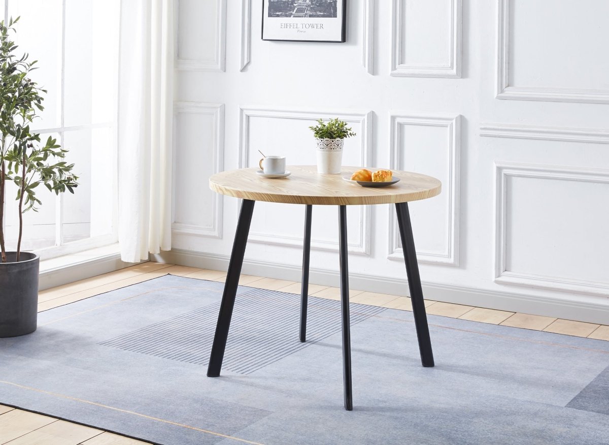Ensemble table à manger en bois avec 4 tabourets beige IRINA - DécoInParis