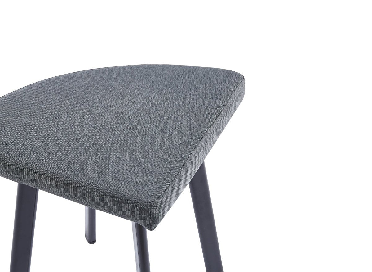 Ensemble table à manger en bois gris clair avec 4 tabourets gris IRINA - DécoInParis