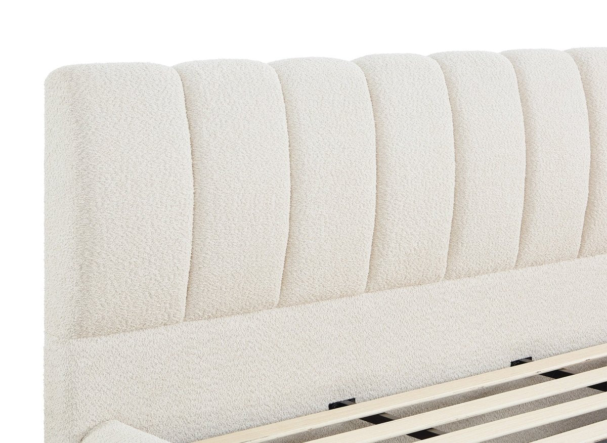 Lit double en tissu bouclette beige 180x200 cm RILEY - DécoInParis