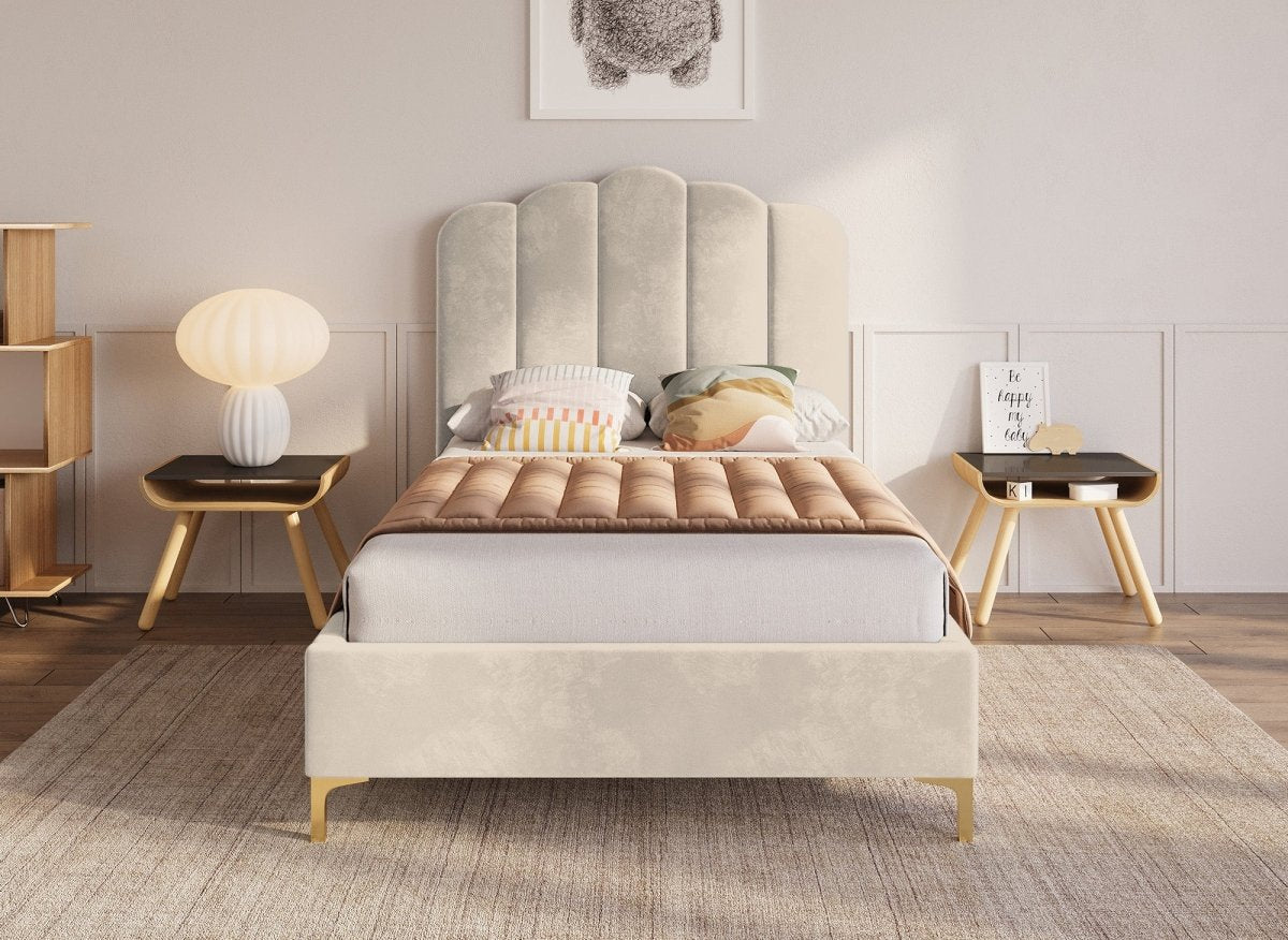 Lit simple en velours beige 90x190 cm MARION - DécoInParis