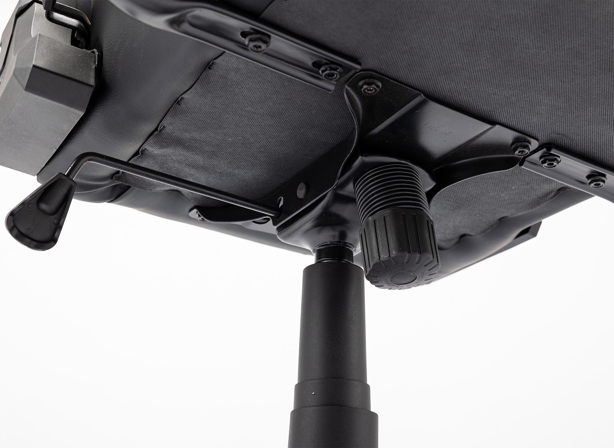 Silla gaming LYHAM de piel sintética blanca y negra