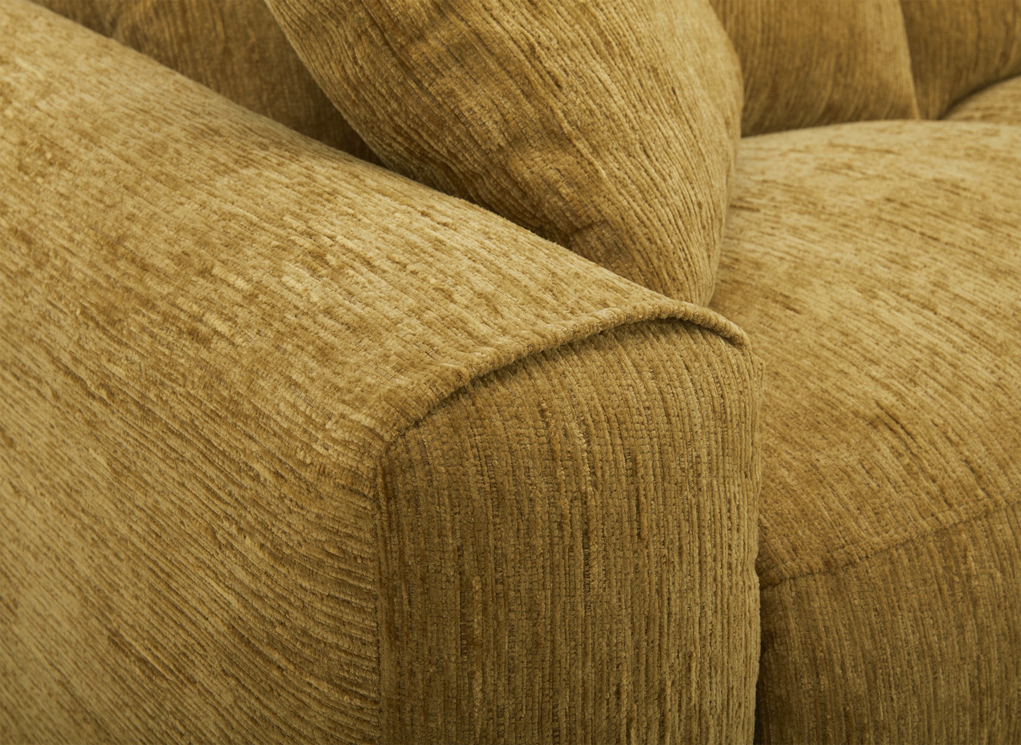 Sofá reclinable eléctrico de 2 plazas HELOISE en terciopelo jaspeado amarillo mostaza