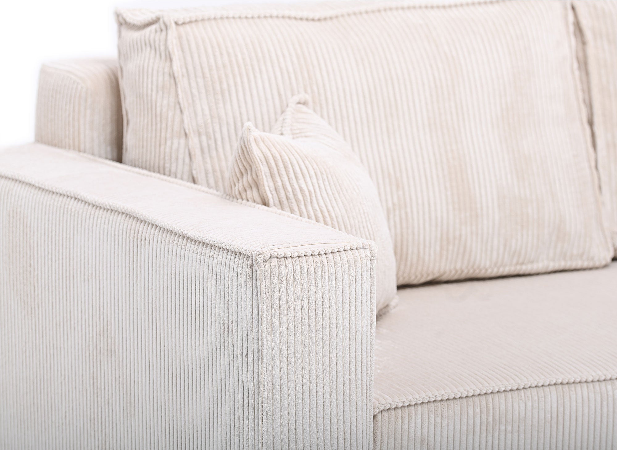 Sofá cama esquinero reversible SYNA con almacenaje en pana beige