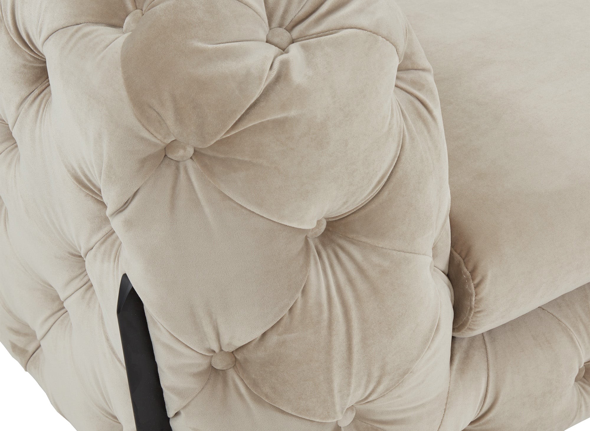 Sofá Chesterfield capitoné de 2 plazas CARMEN en terciopelo beige