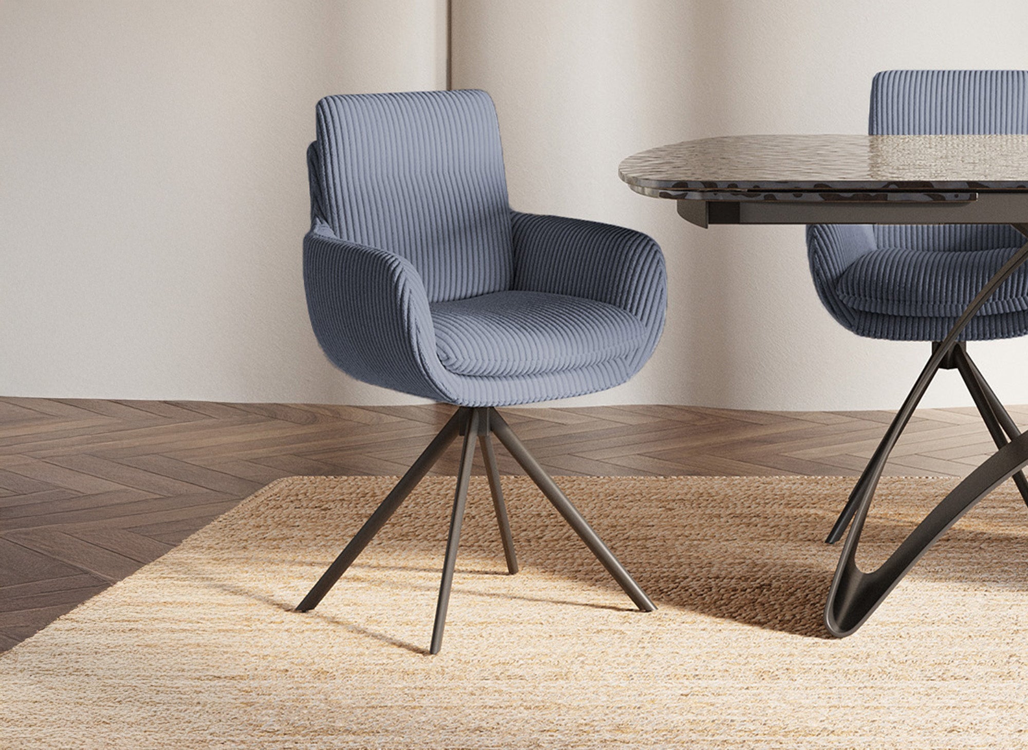 Silla de diseño LOLA con reposabrazos en pana gris