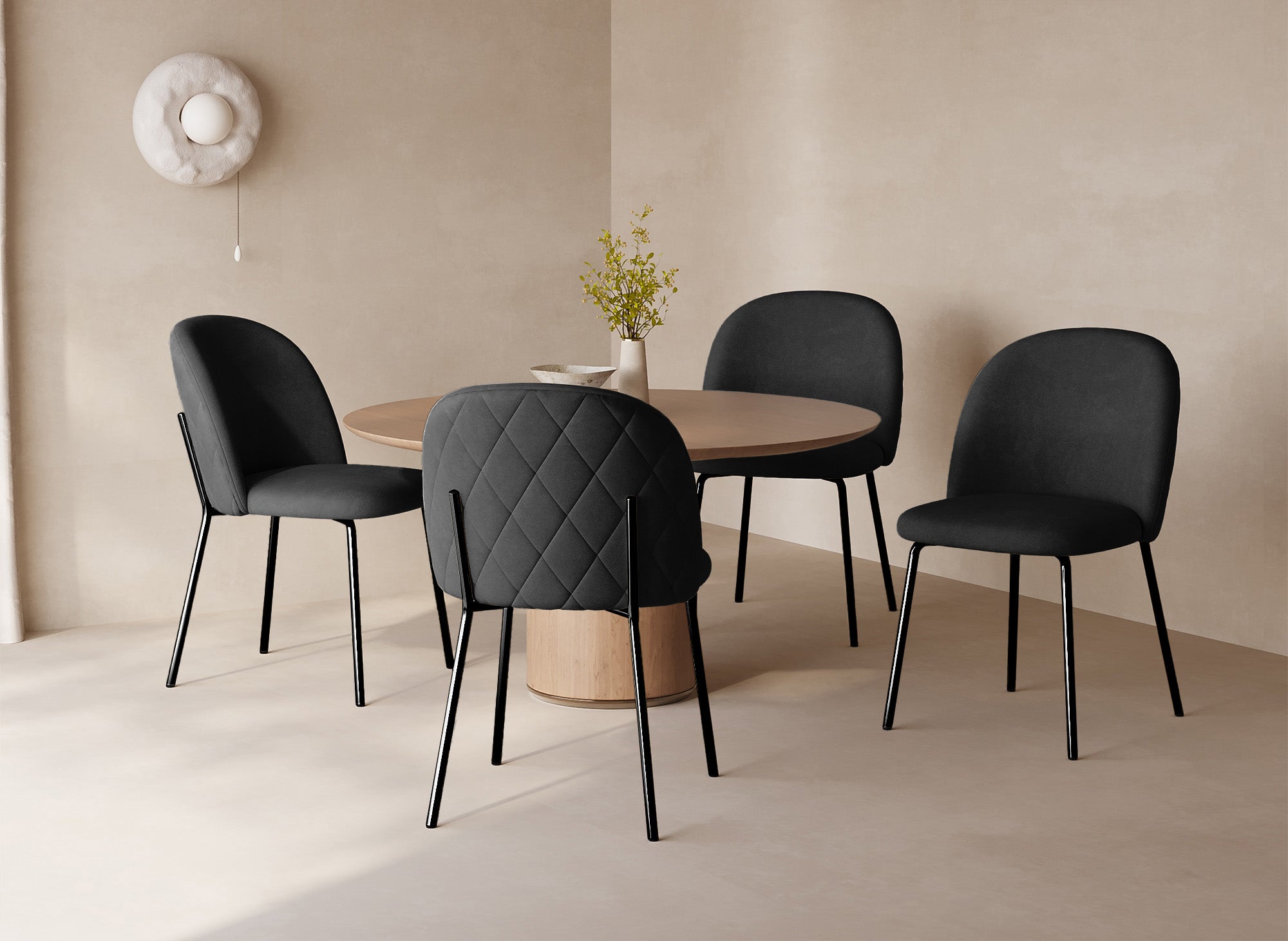 Juego de 2 sillas de diseño KENNETH en terciopelo negro con patas negras