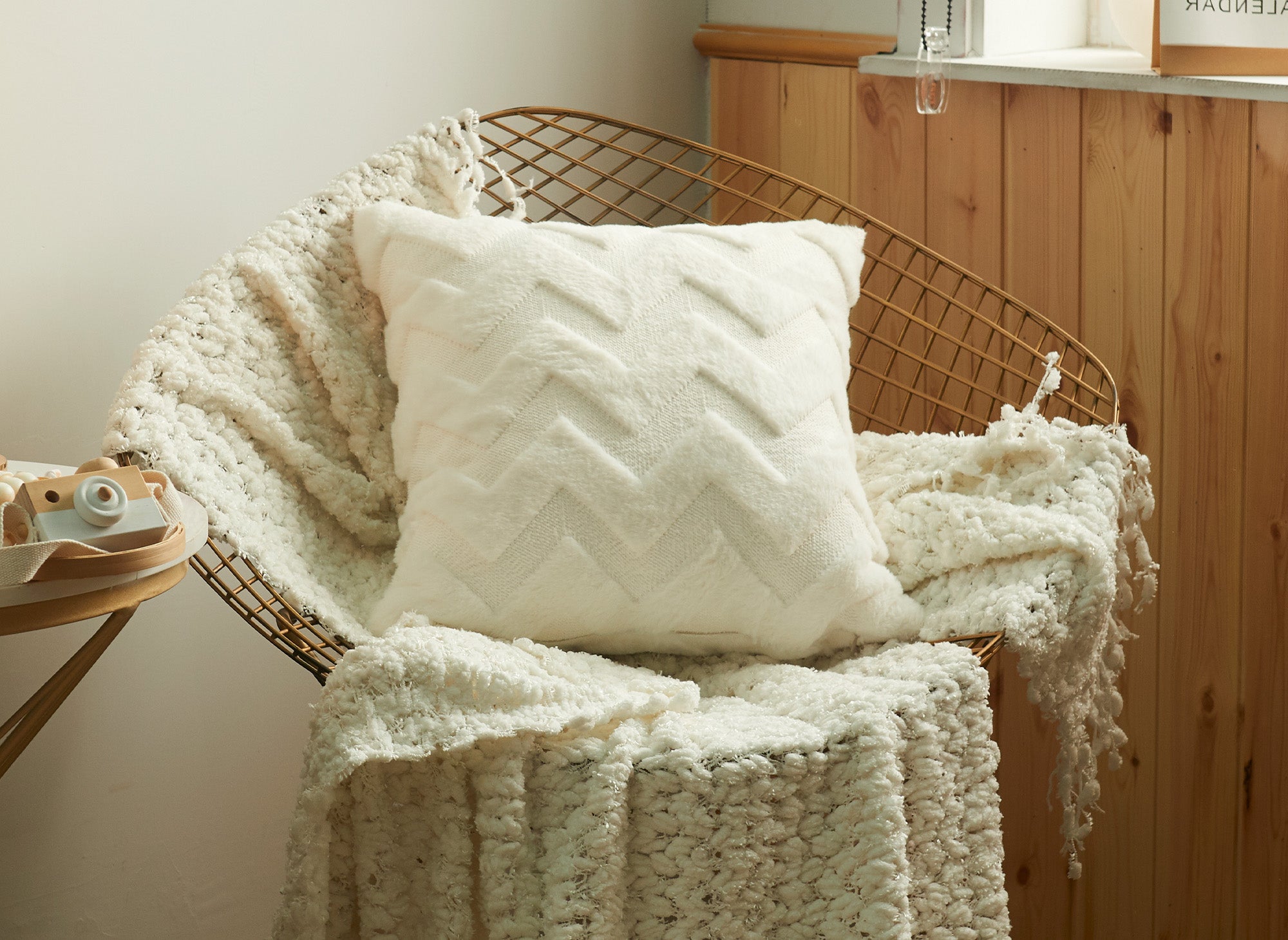 Cojín cuadrado de 45x45 cm en suave estampado de espiga beige HARRY