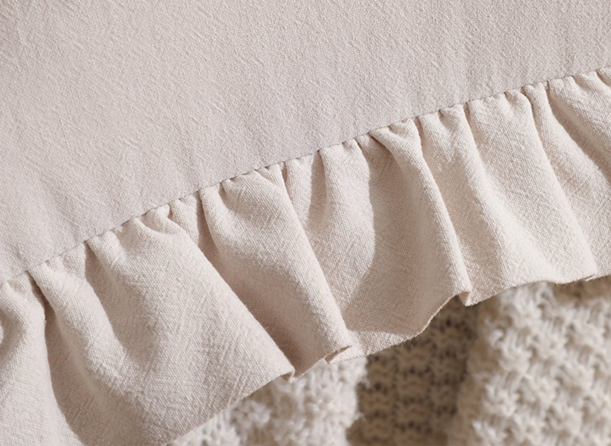 Coussin beige 45x45 cm TORONTO - DécoInParis