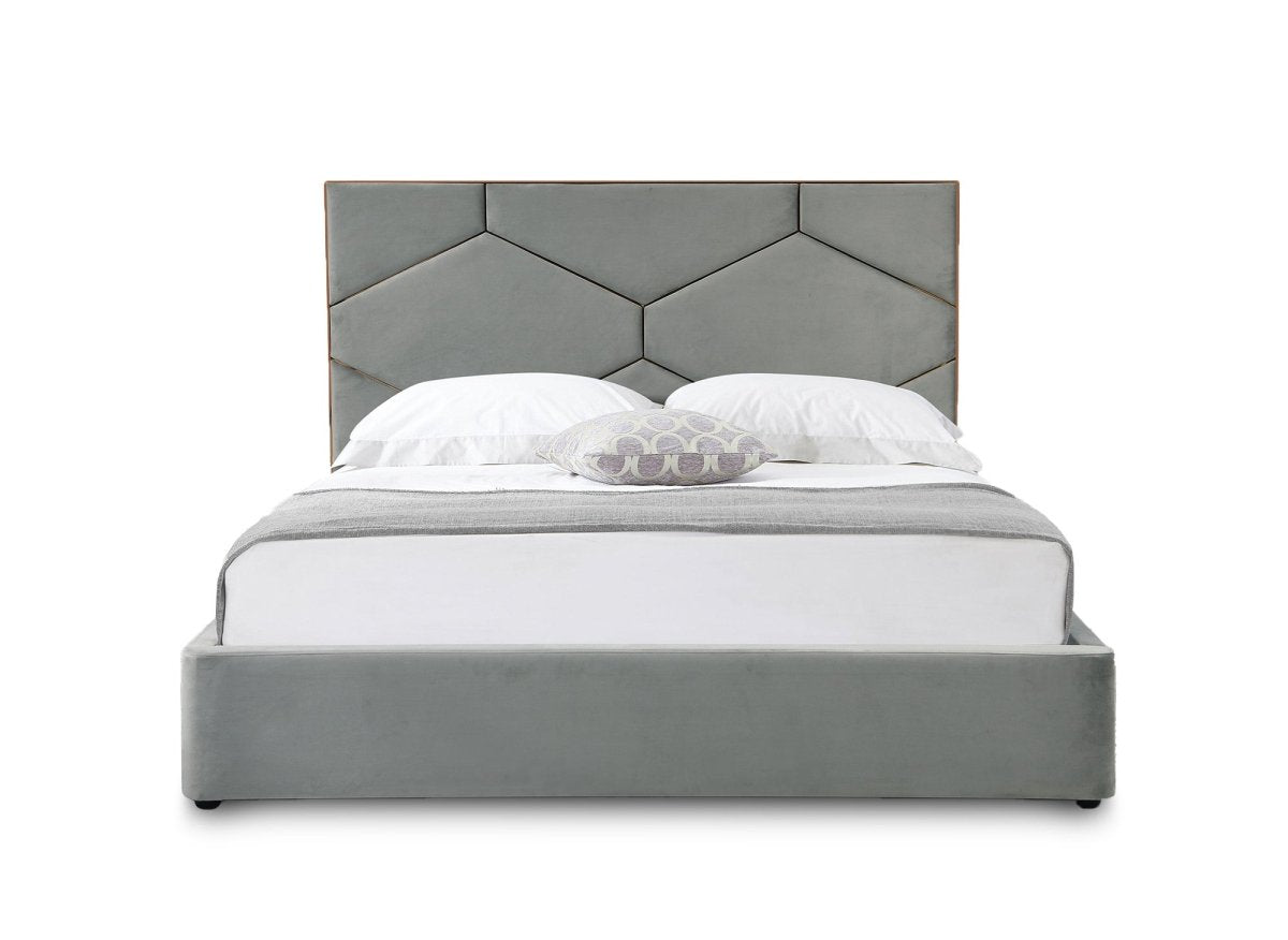 Lit coffre avec tête de lit design en velours gris LARA 180 x 200 cm - DécoInParis