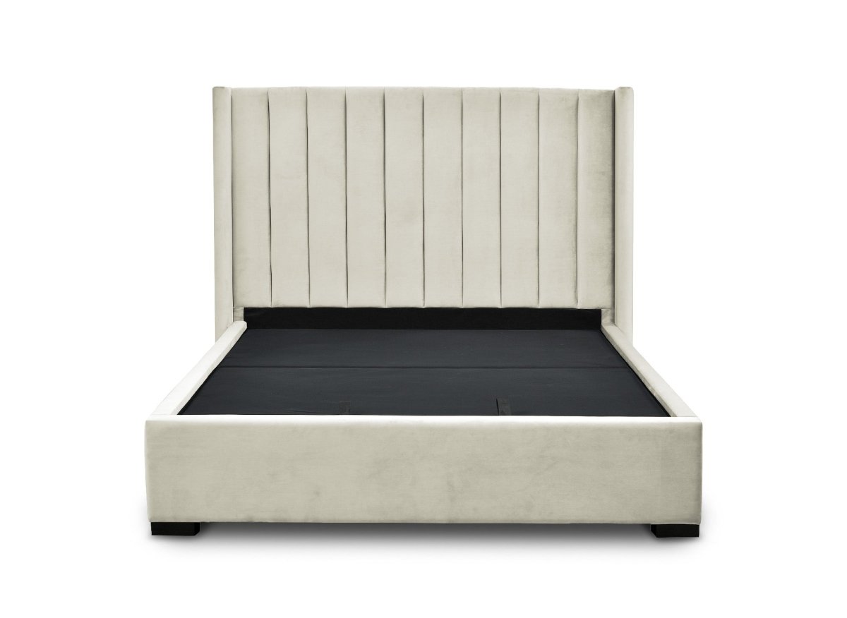 Lit coffre en velours beige 160x200 cm ALENA - DécoInParis