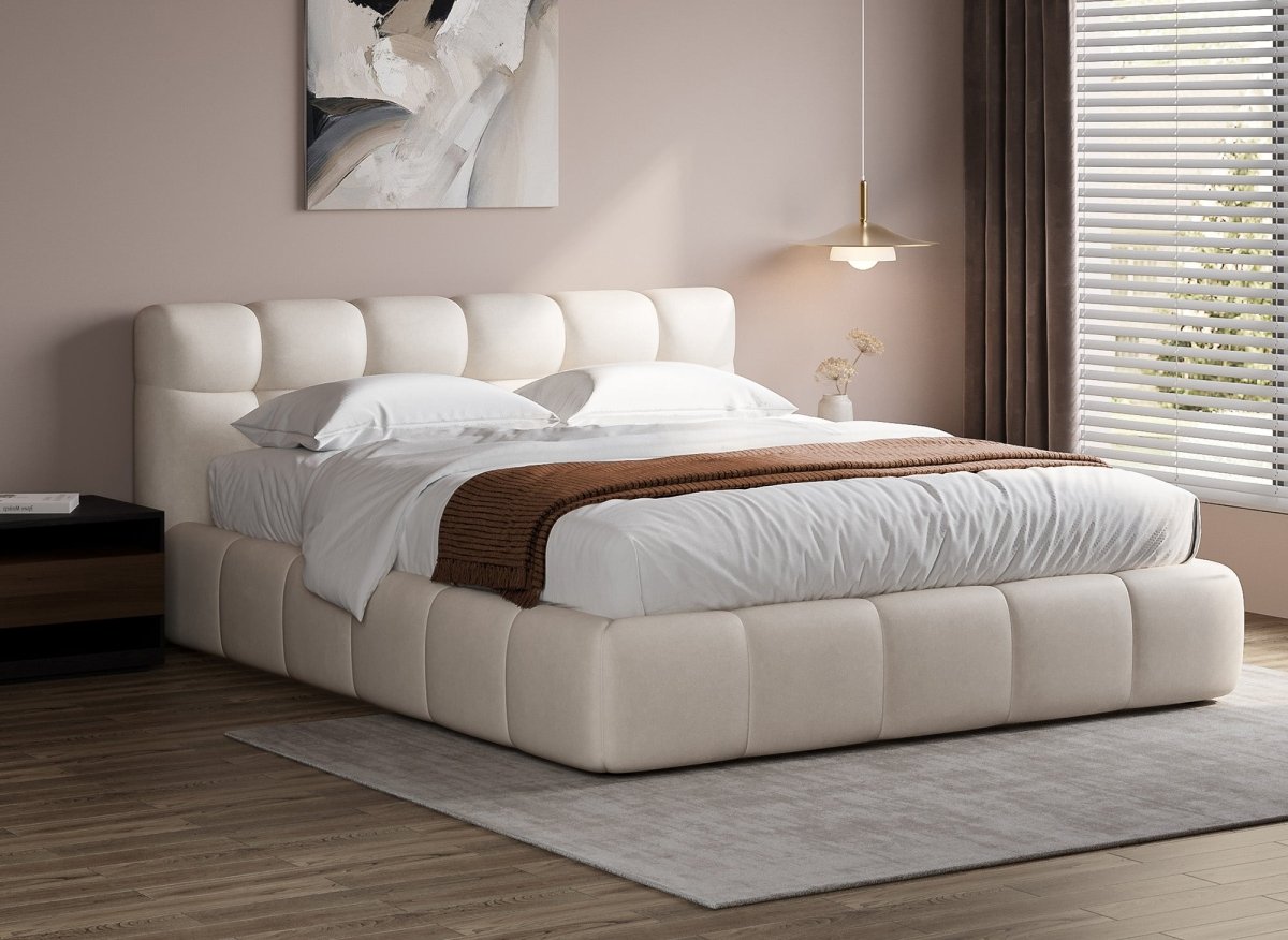 Lit coffre en velours beige 180x200 cm GEORGINA - DécoInParis