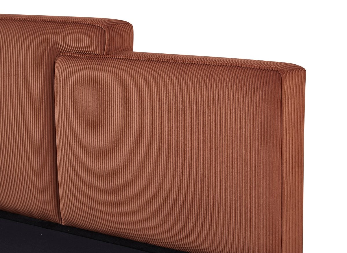 Lit coffre en velours côtelé terracotta 140x190 cm ZELIA - DécoInParis