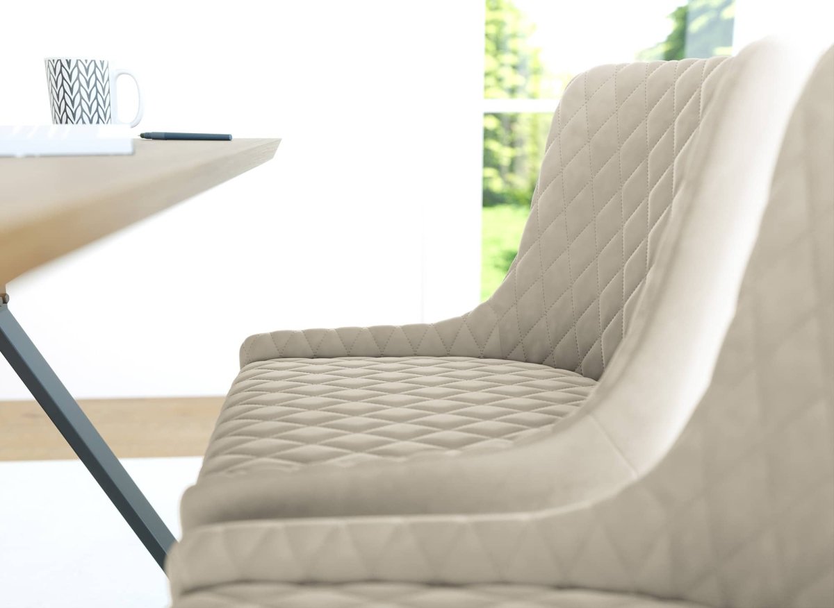 Lot de 2 chaises design en velours beige JENNY - DécoInParis