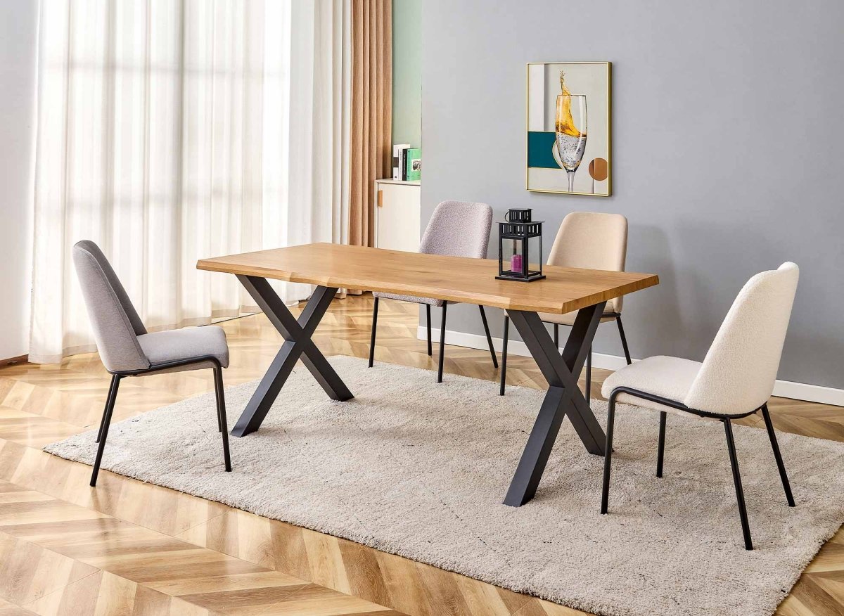 Table à manger rectangulaire en bois et métal noir ELIANA - DécoInParis